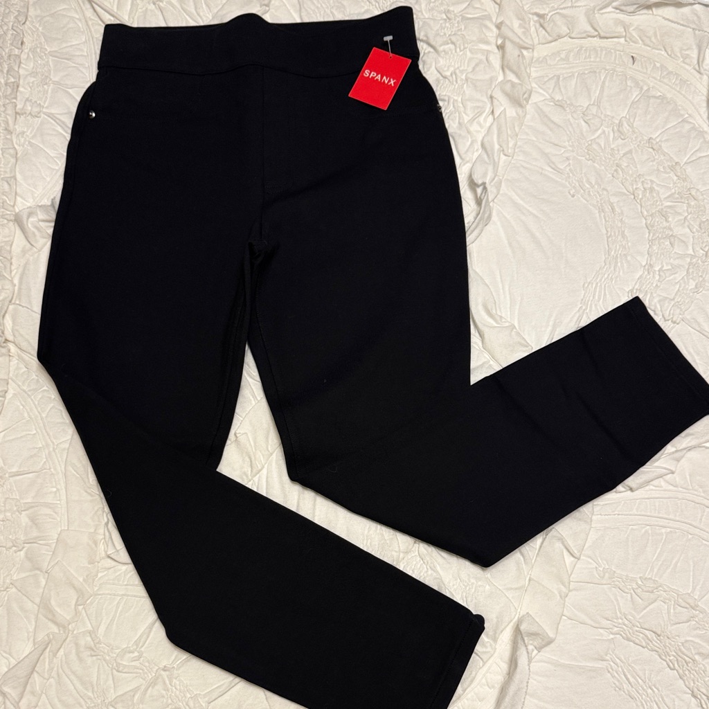 Spanx 4 Pocket Skinny Pointe Black Pants